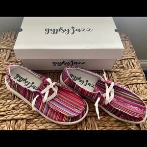 Gypsy jazz chaska pink super comfy women’s size 7.5 loafer. 🌸